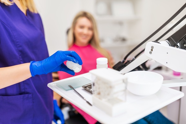 The Difference Between A Restorative Dentist And A Cosmetic Dentist