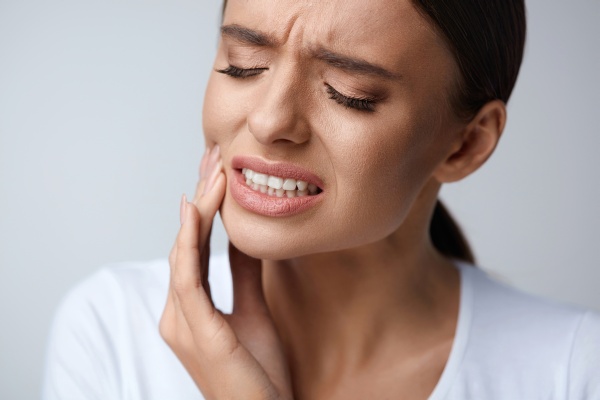Root Canal Therapy To Repair An Infected Tooth